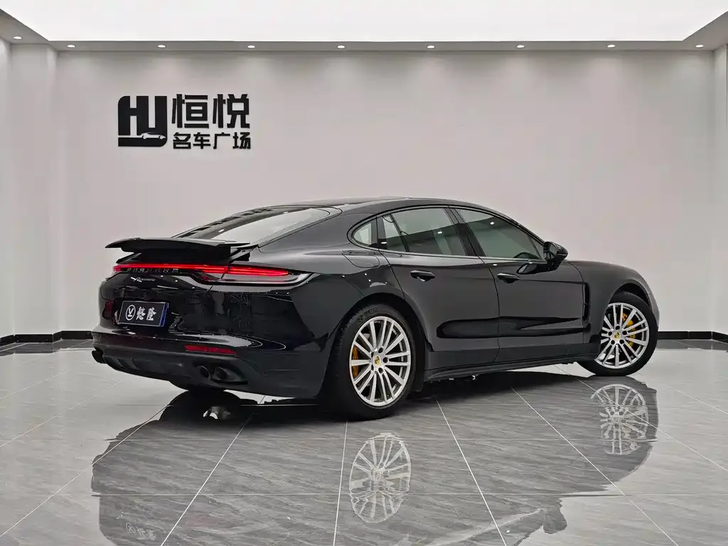 Porsche Panamera — фото 3