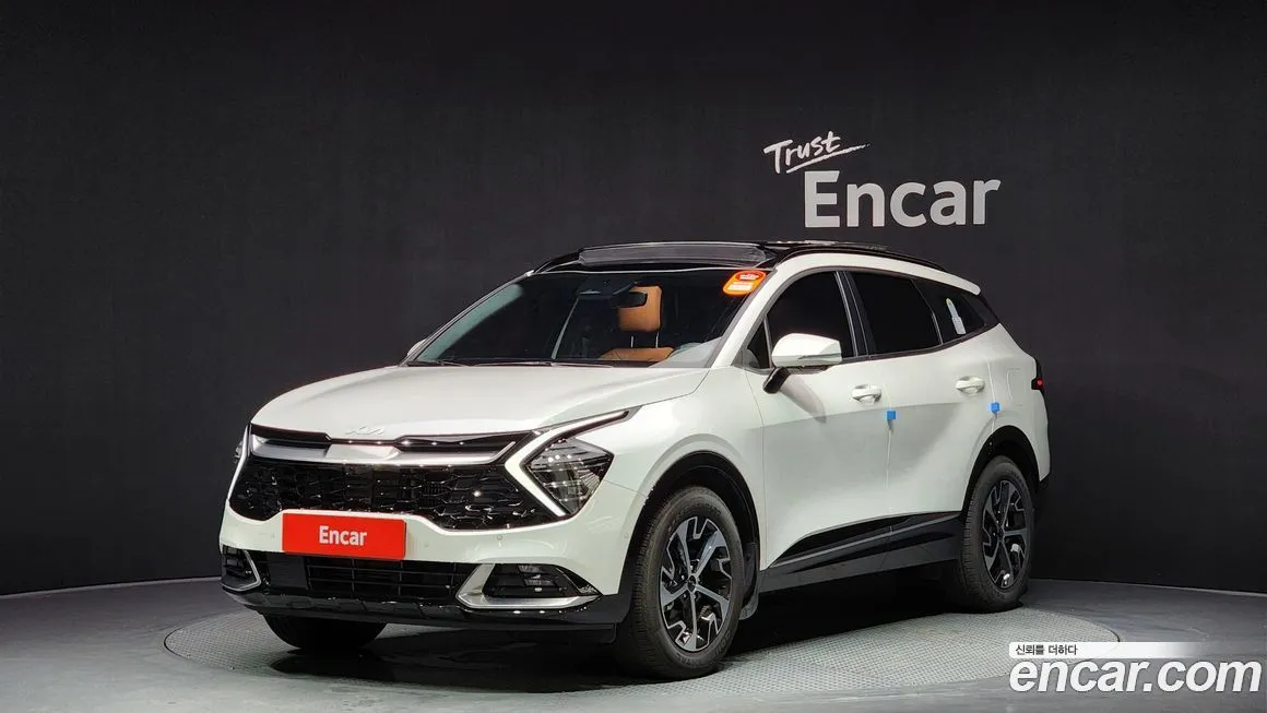 Kia Sportage — фото 1