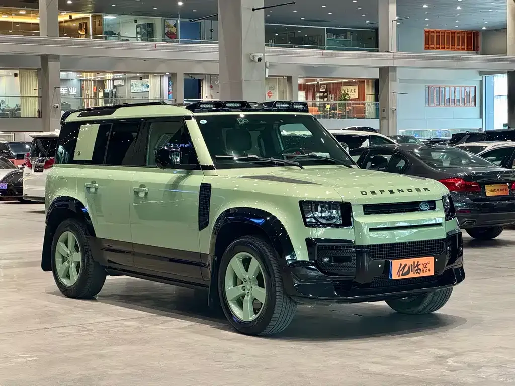 Land Rover Defender — фото 3
