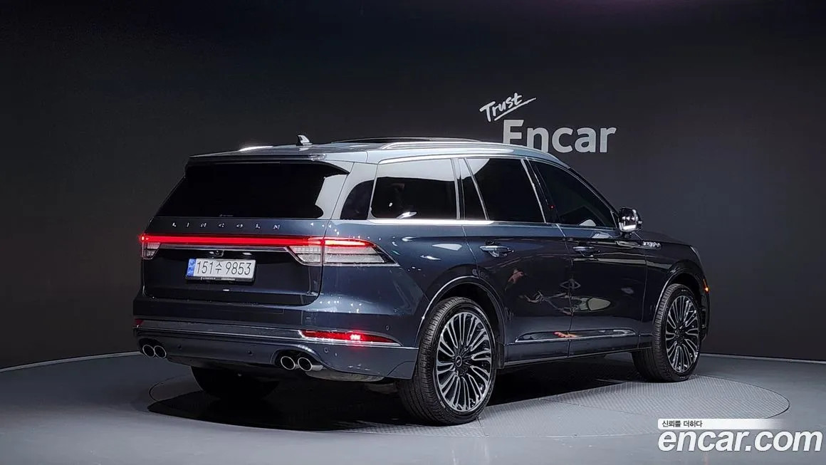 Lincoln Aviator — фото 2