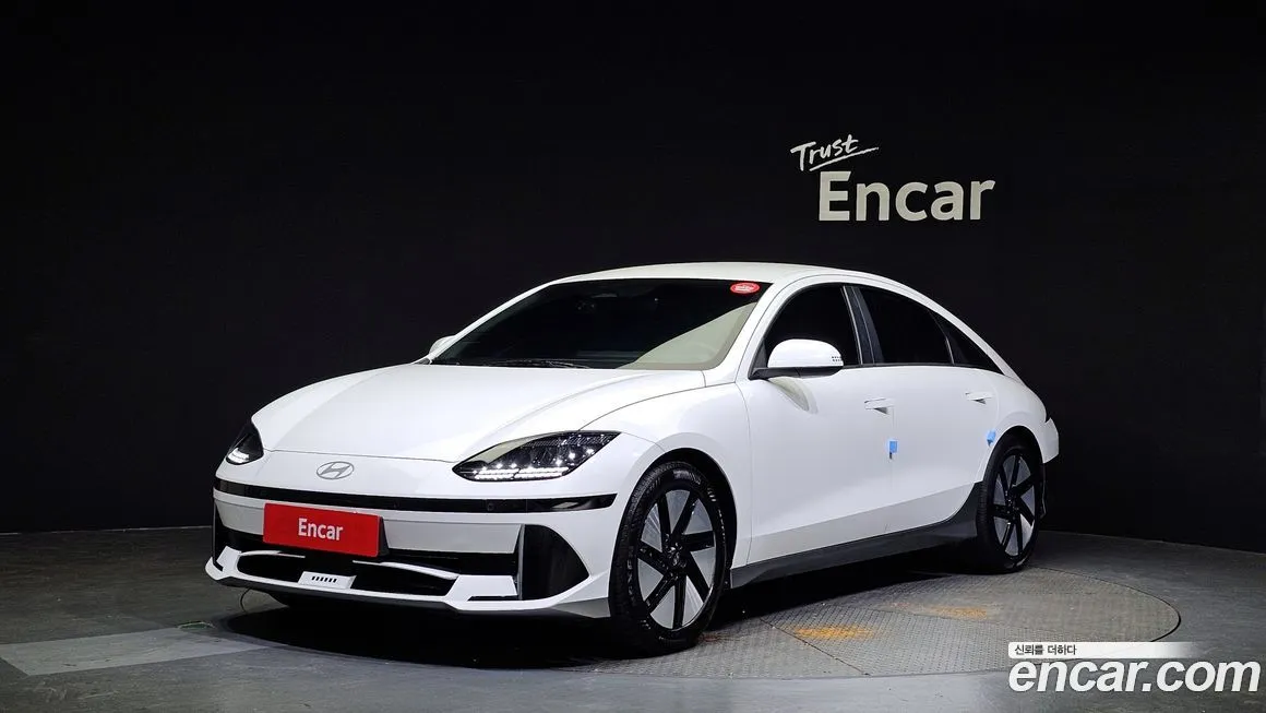 Hyundai Ioniq6 — фото 1
