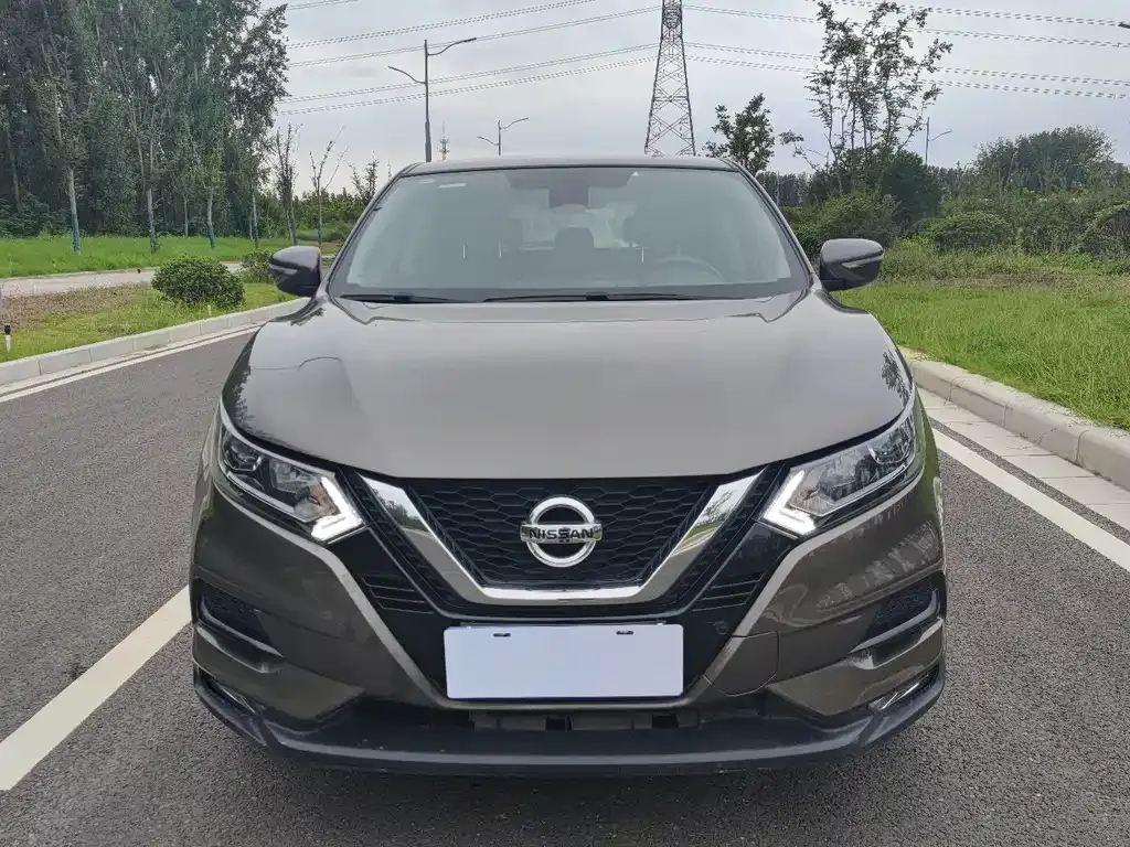 Nissan Qashqai — фото 2