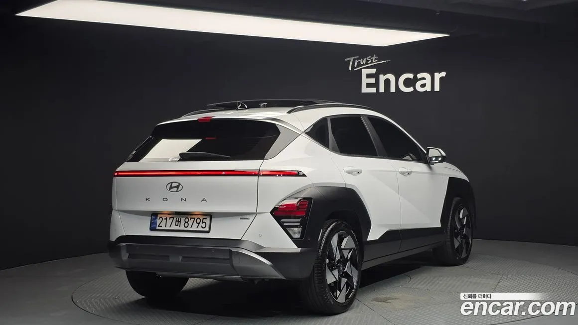 Hyundai Kona — фото 2