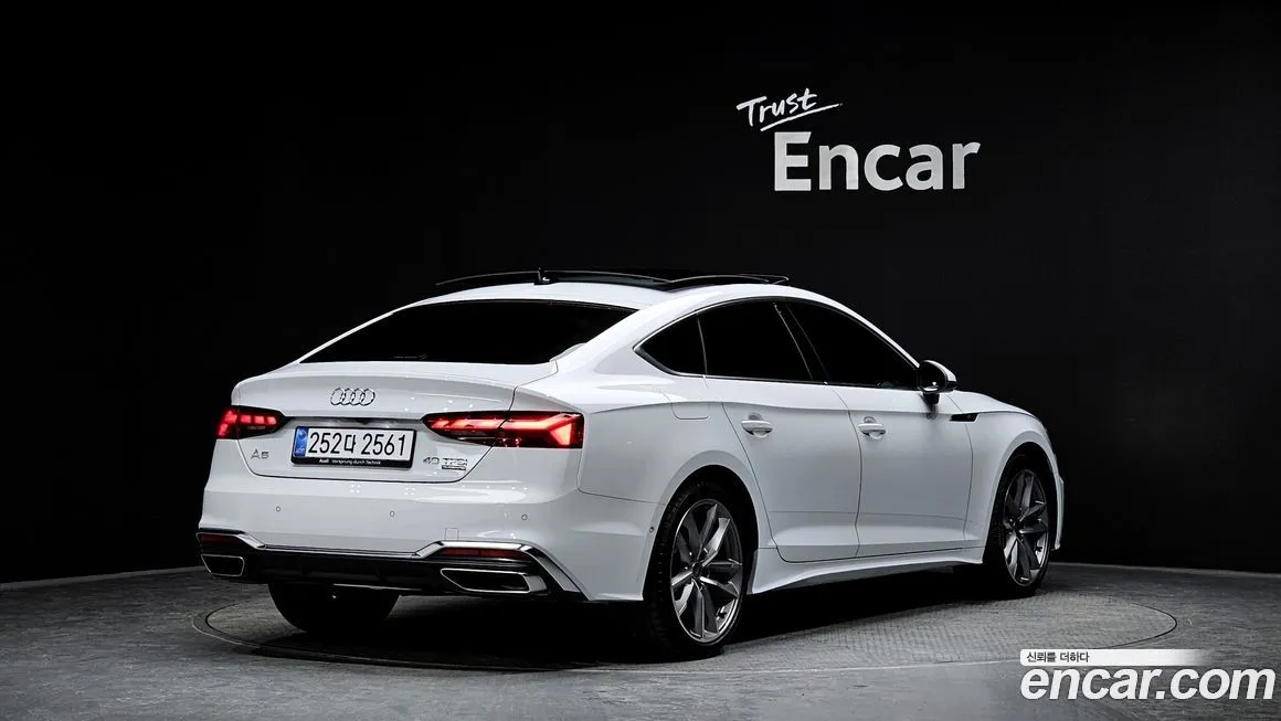 Audi A5 — фото 2