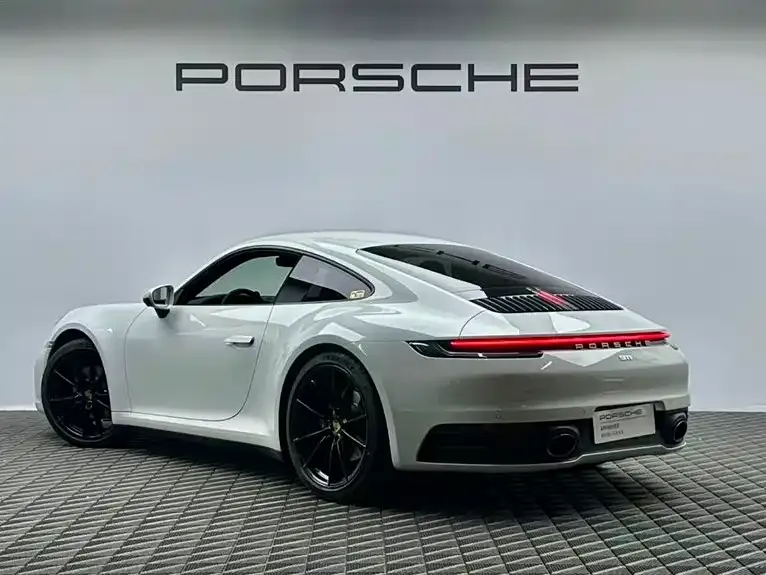 Porsche 911 — фото 6