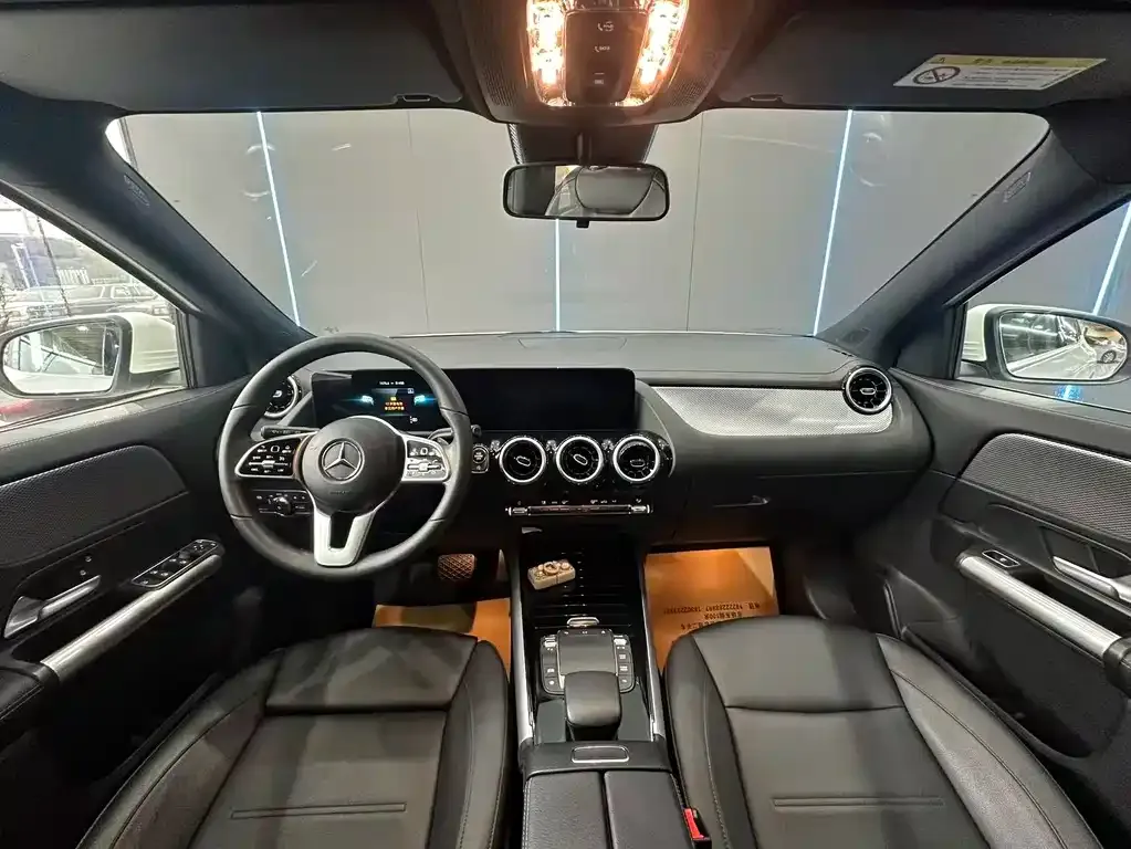Mercedes-Benz GLA — фото 9