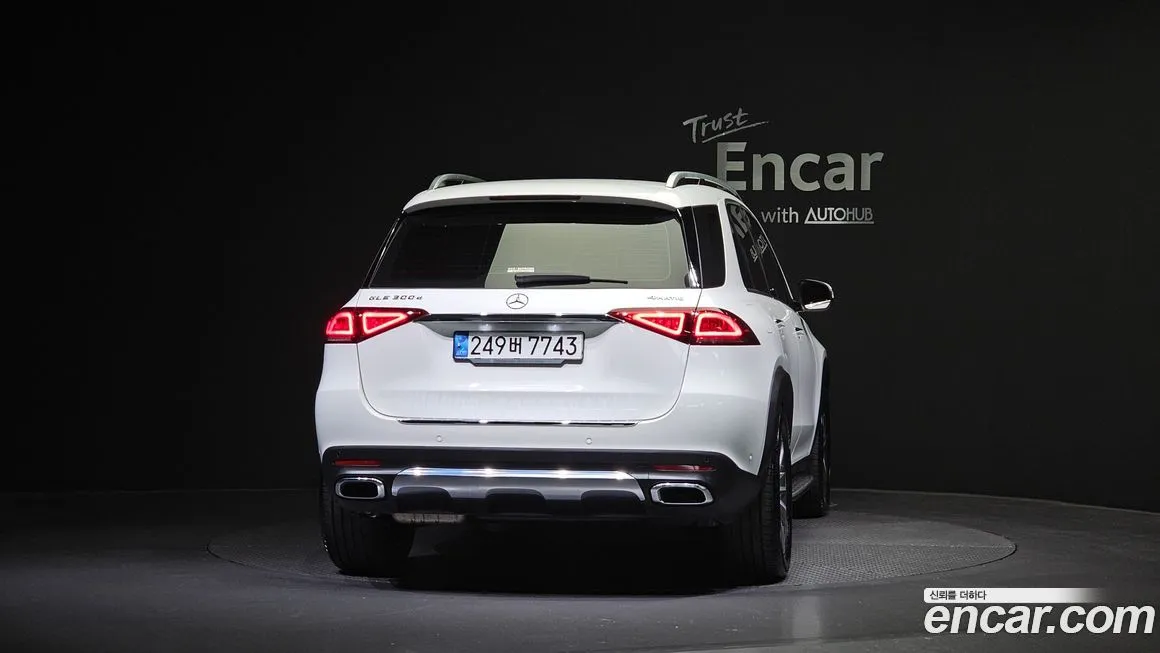 Mercedes-Benz GLE-Class — фото 4