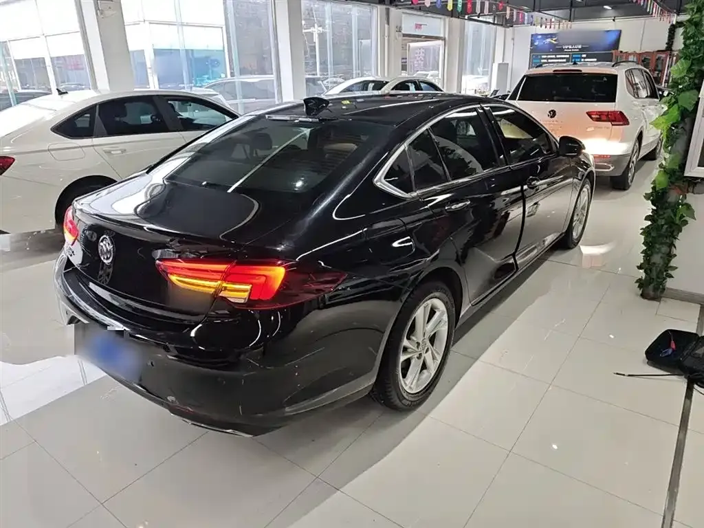 Buick Regal — фото 7