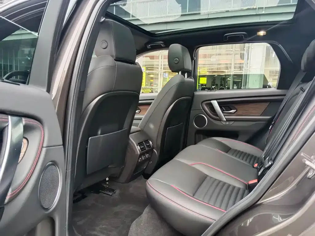 Land Rover Discovery Sport — фото 10