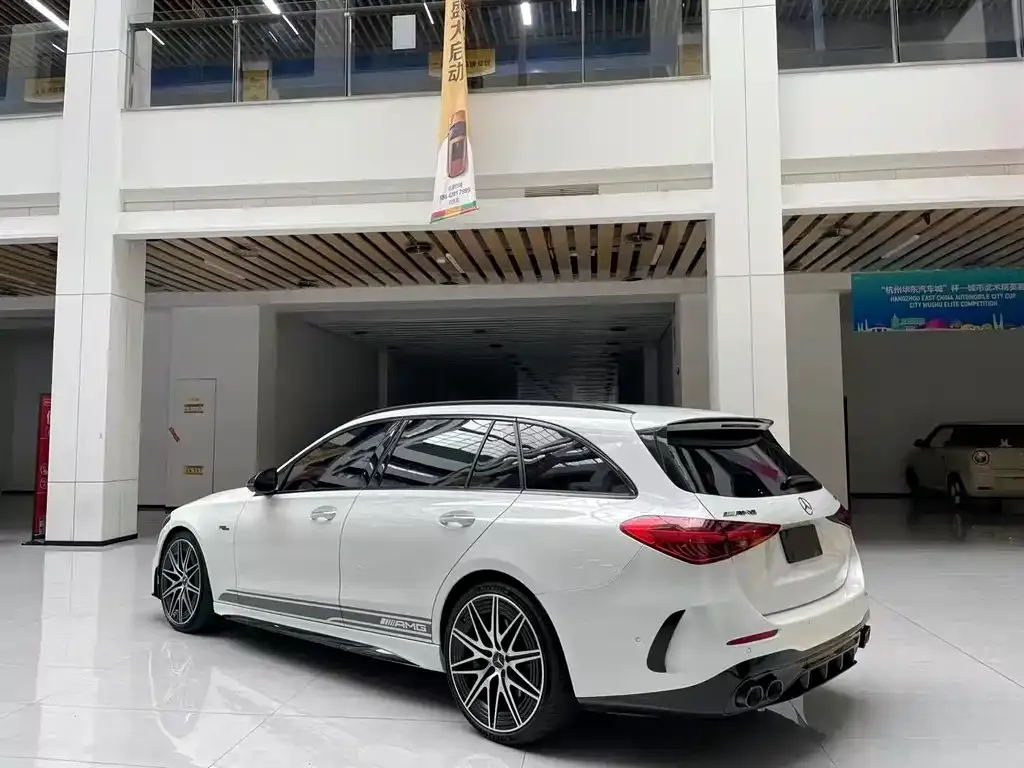 Mercedes-Benz C-Class AMG — фото 4