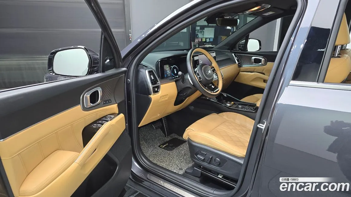 Kia Sorento — фото 10