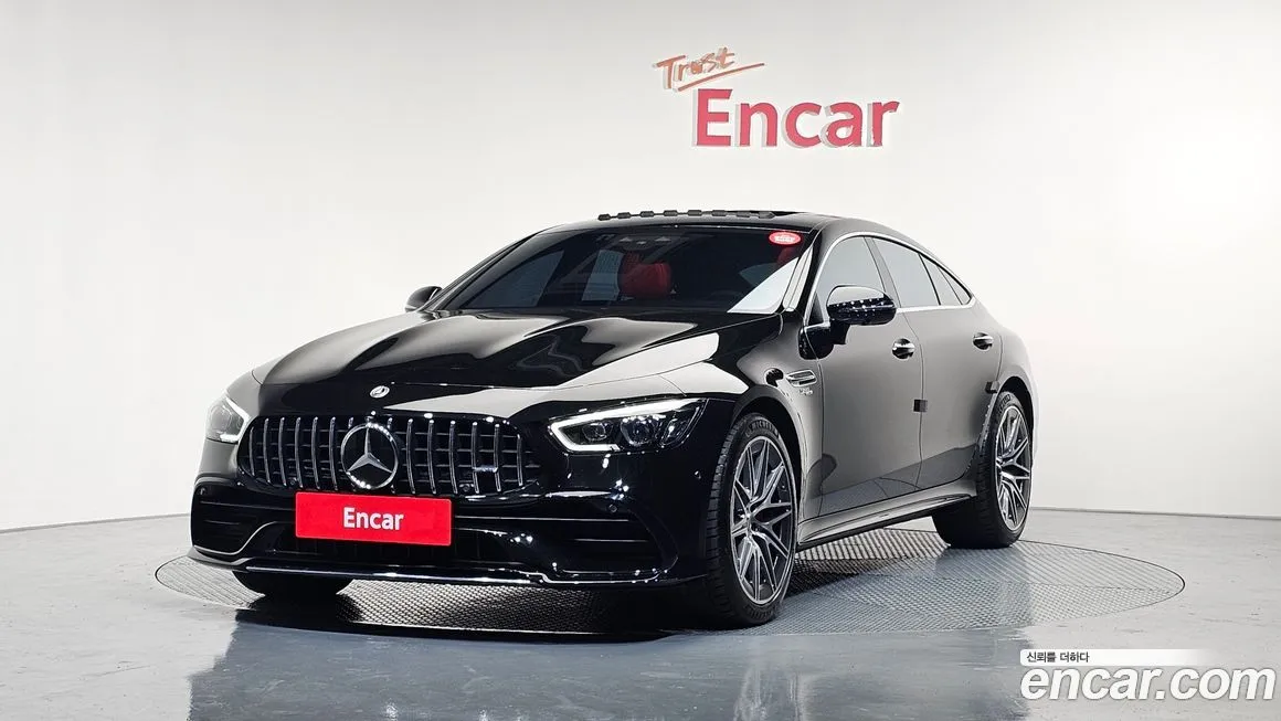 Mercedes-Benz AMG GT — фото 1