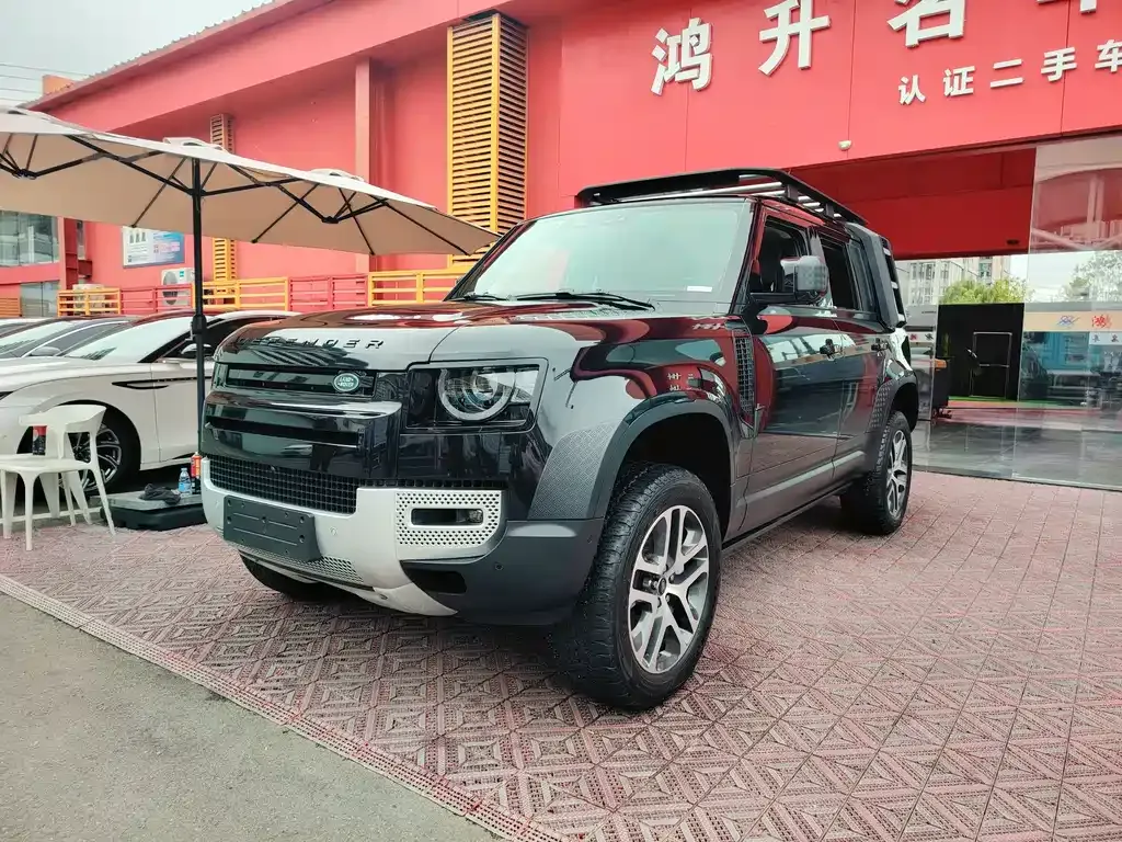 Land Rover Defender — фото 1