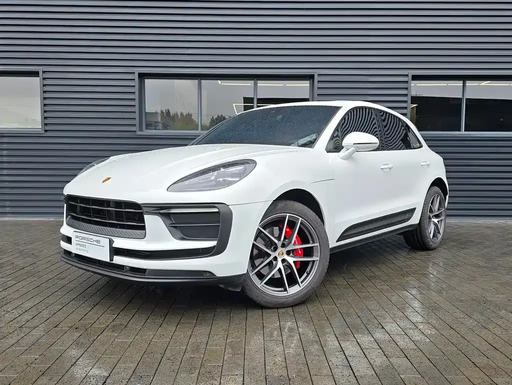 Porsche Macan — фото 1
