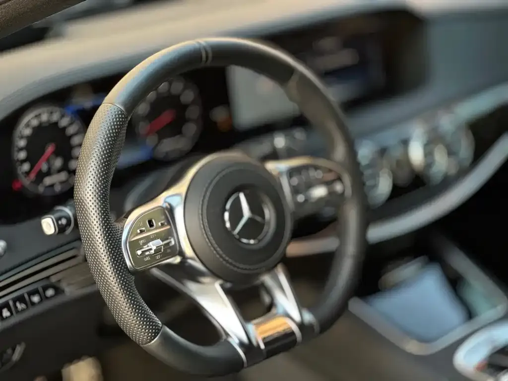 Mercedes-Benz S-Class AMG — фото 10