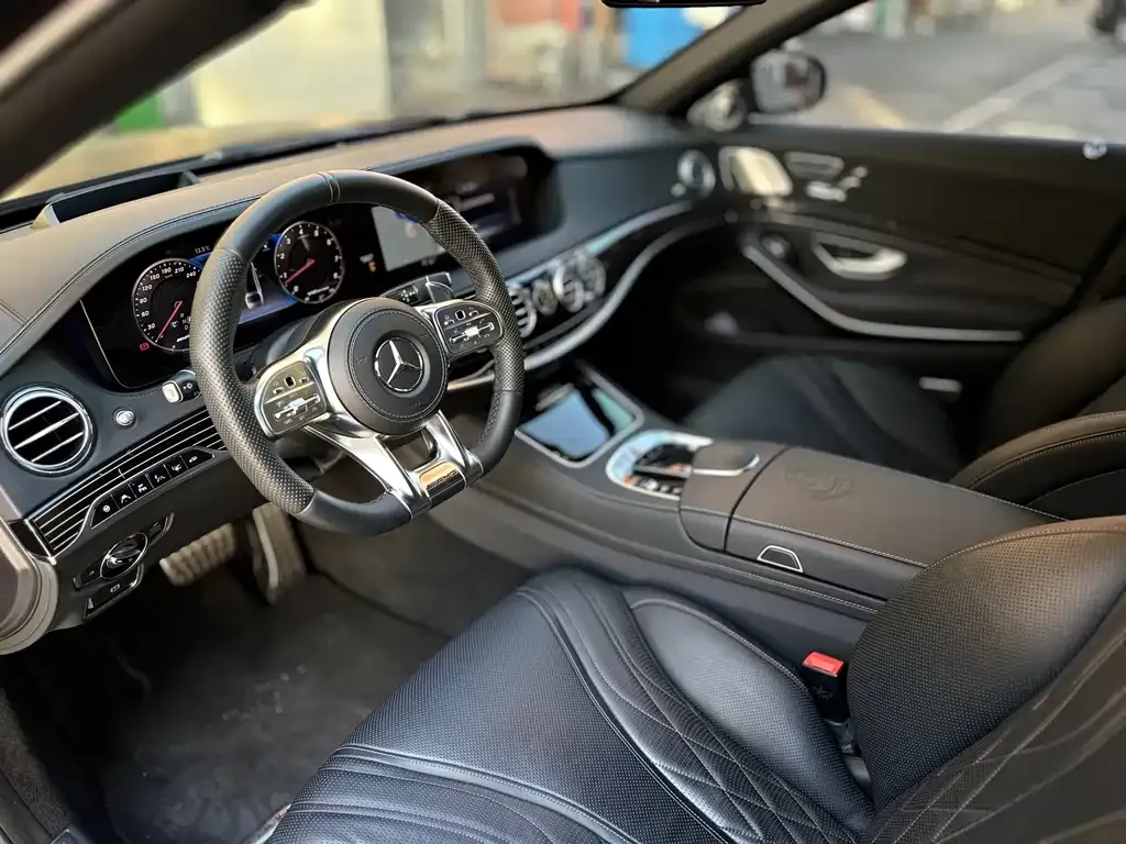 Mercedes-Benz S-Class AMG — фото 9