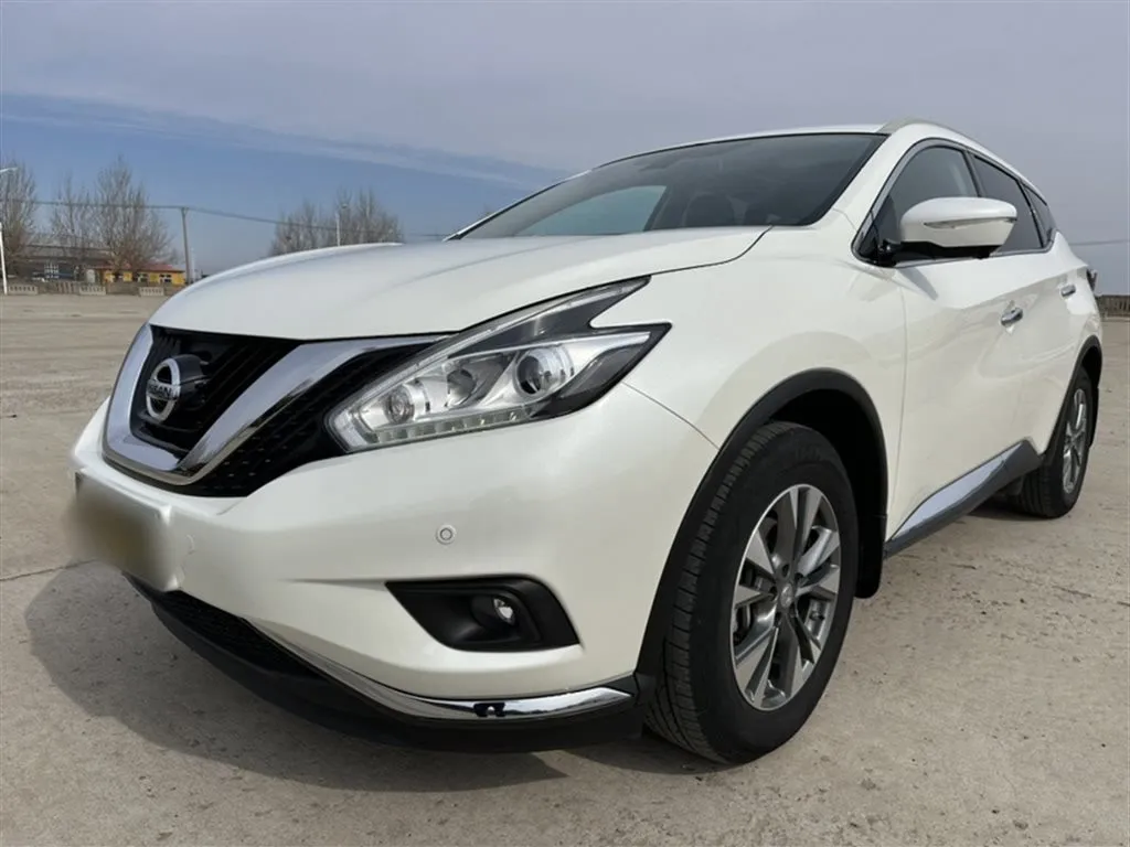 Nissan Murano — фото 1