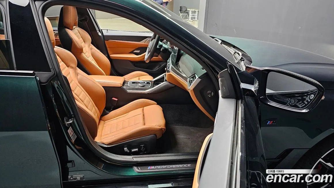 BMW i4 — фото 10