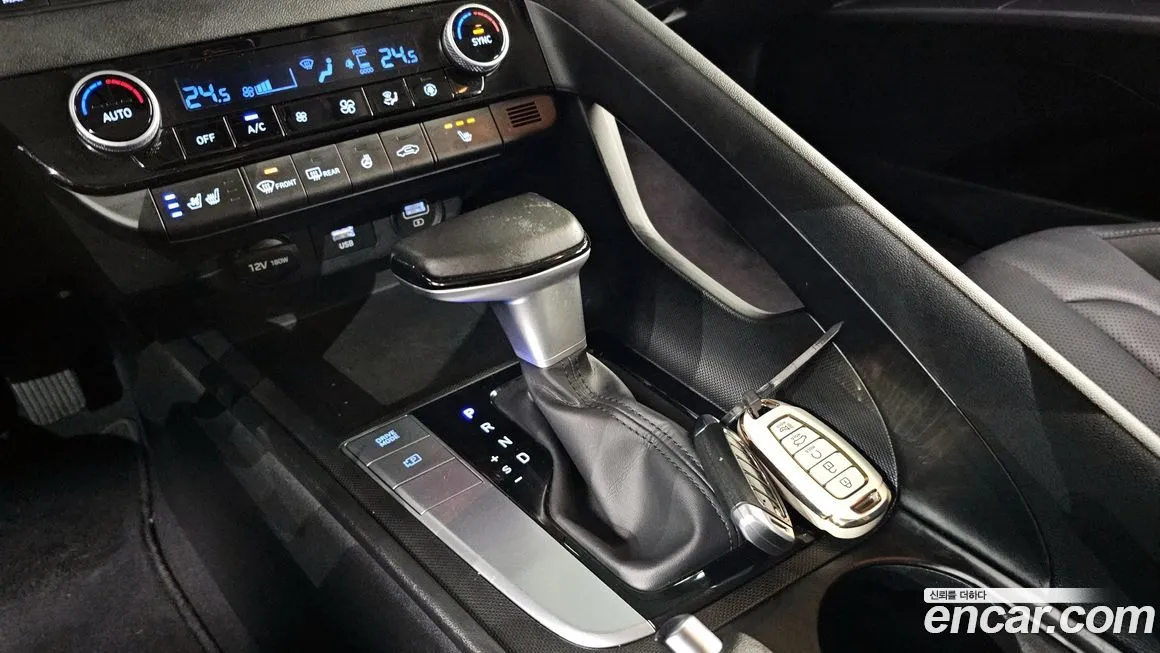Hyundai AVANTE — фото 9