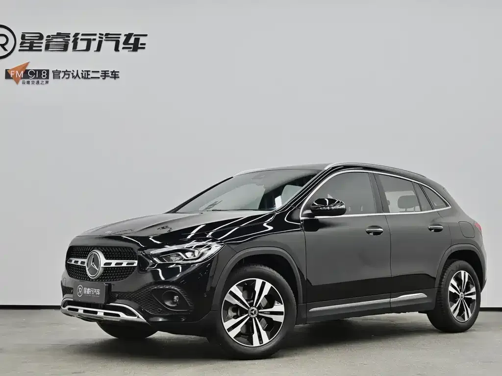 Mercedes-Benz GLA — фото 1