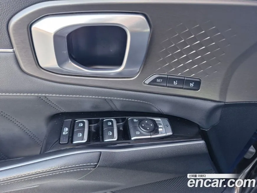 Kia Sorento — фото 8