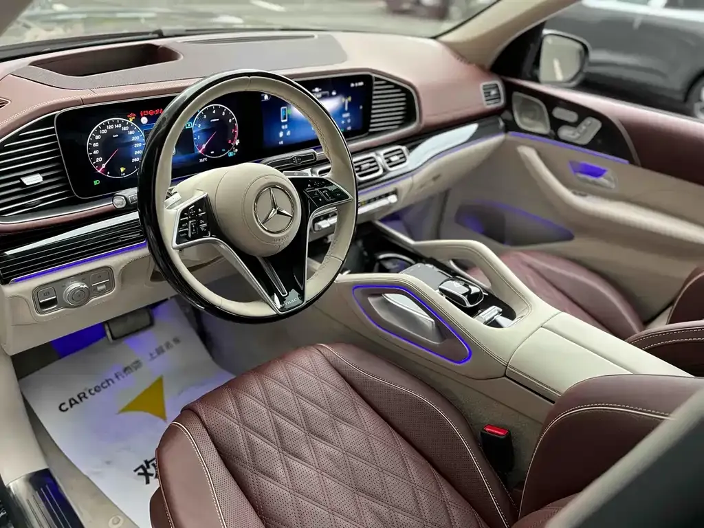 Mercedes-Benz GLS — фото 10