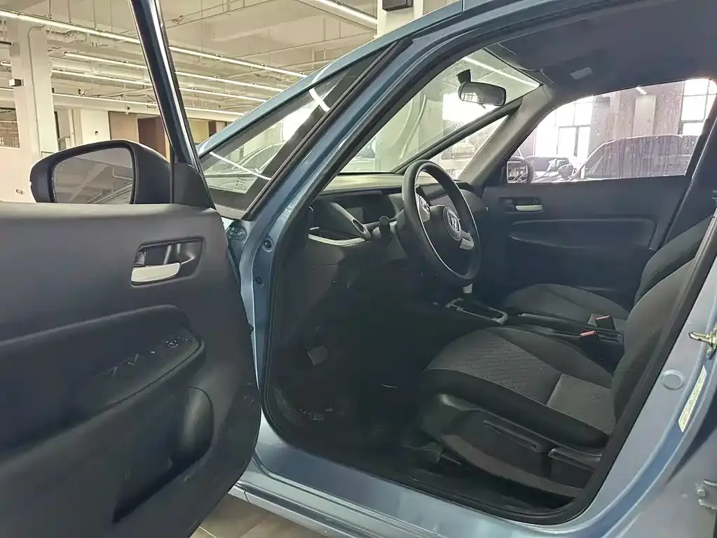Honda Fit — фото 5