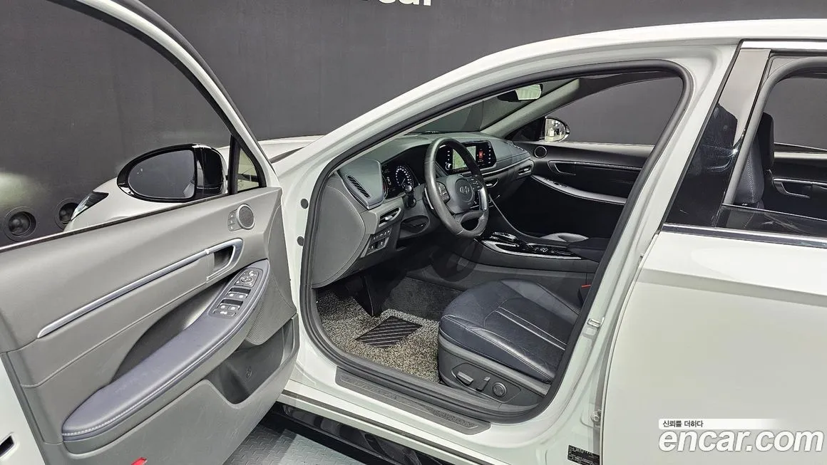 Hyundai Sonata — фото 10