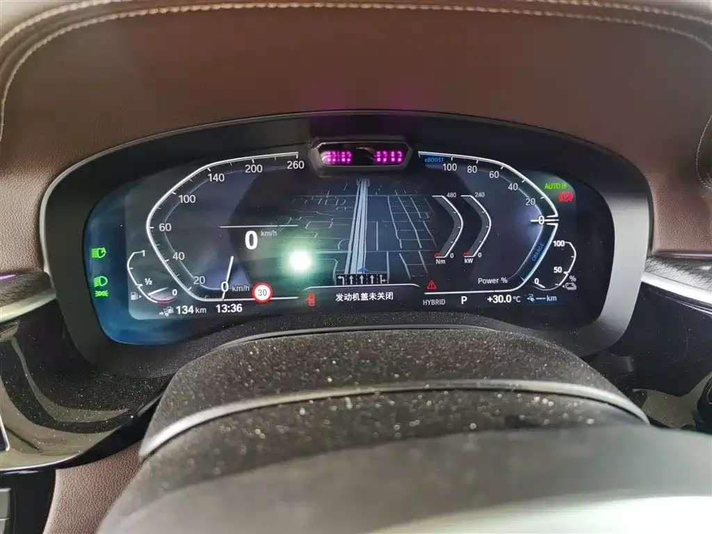 BMW 5 Series New Energy — фото 4