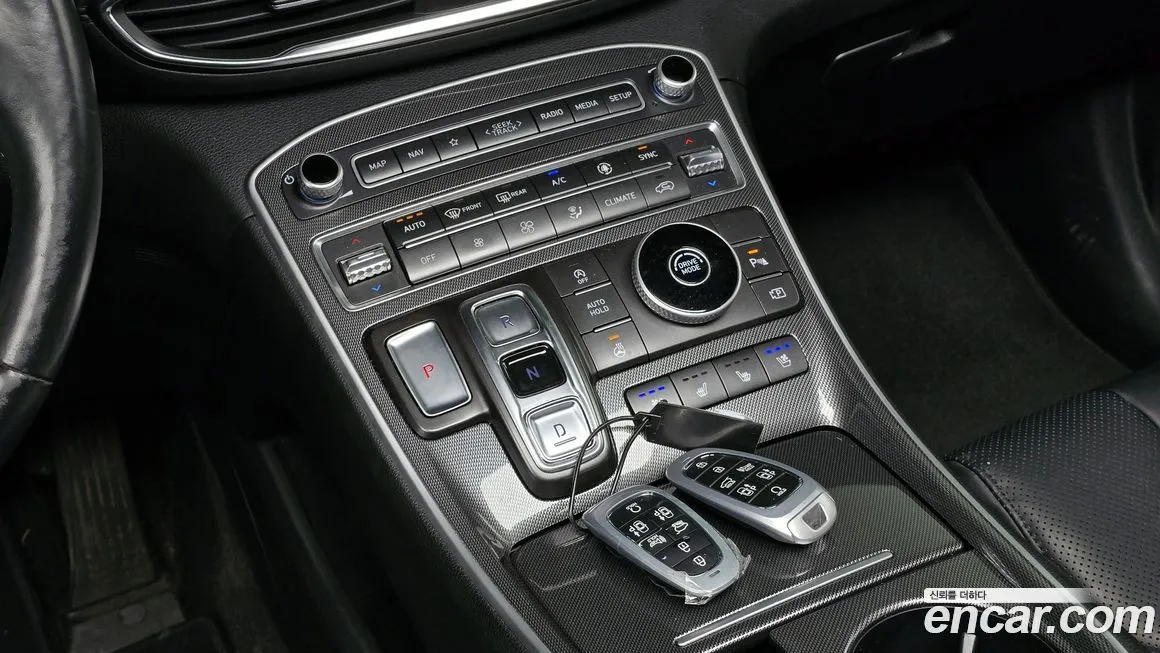 Hyundai Santafe — фото 9