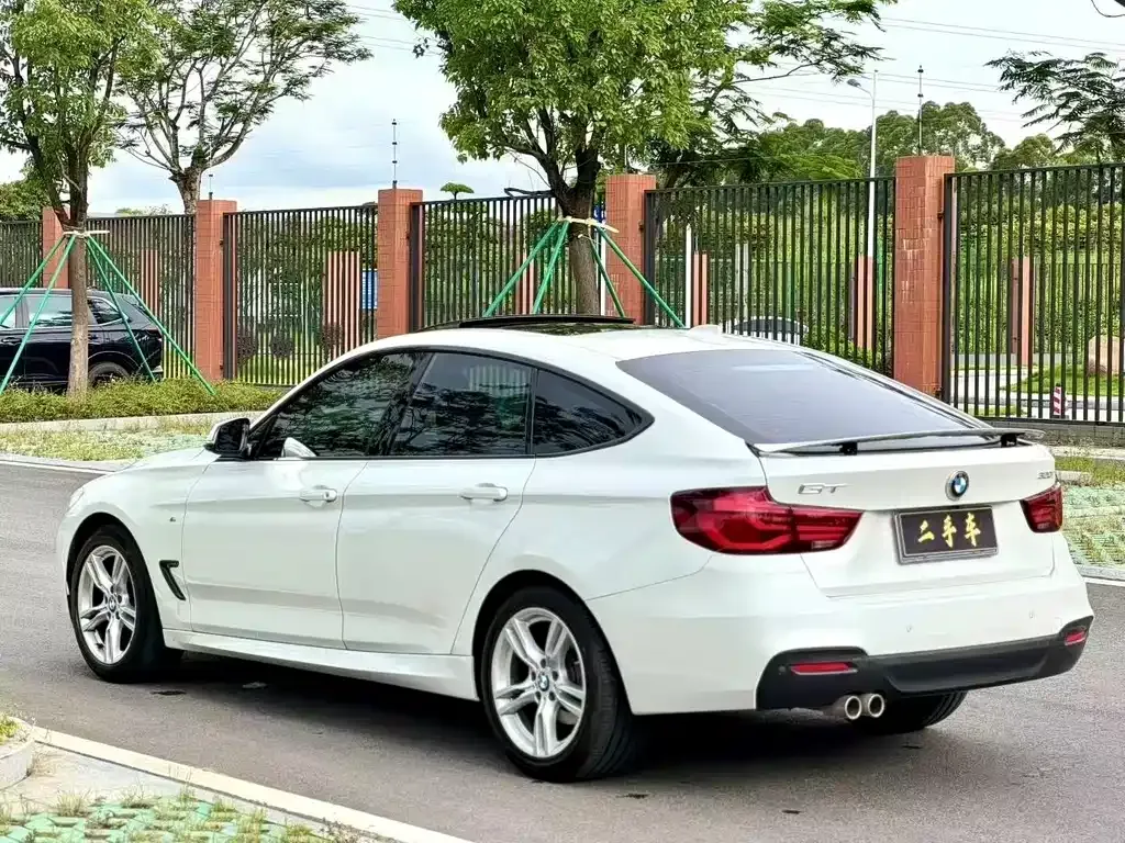 BMW 3 Series GT — фото 7