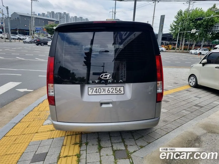 Hyundai Staria — фото 4