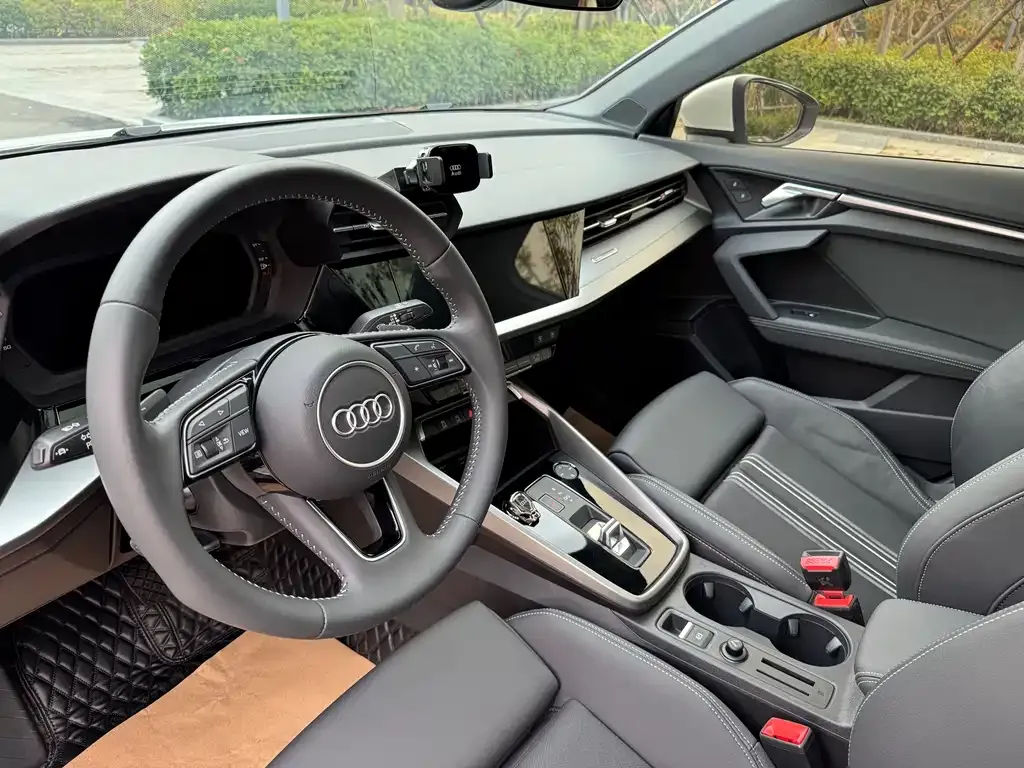 Audi A3 — фото 9