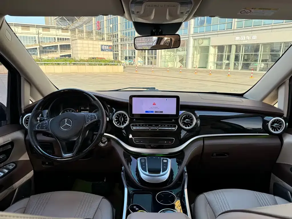 Mercedes-Benz Vito — фото 10