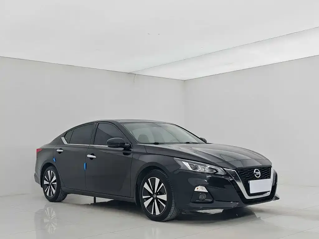Nissan Teana — фото 3