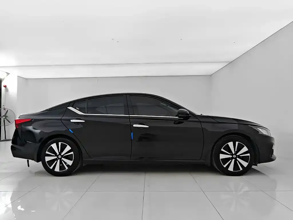 Nissan Teana — фото 6