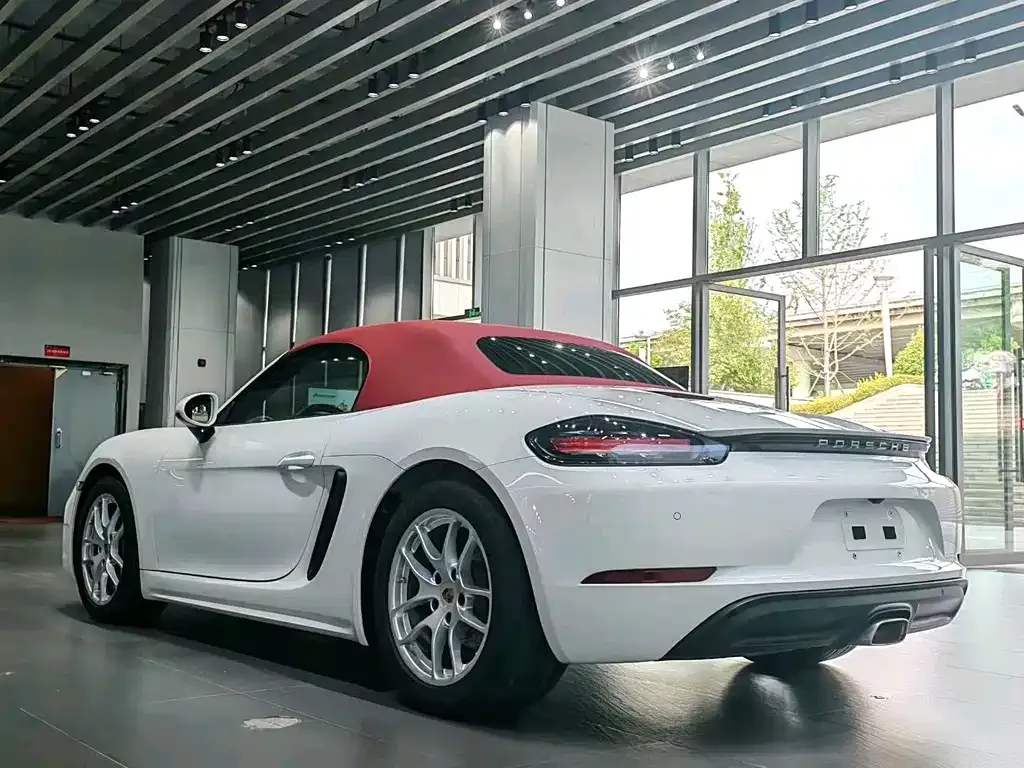 Porsche 718 — фото 8
