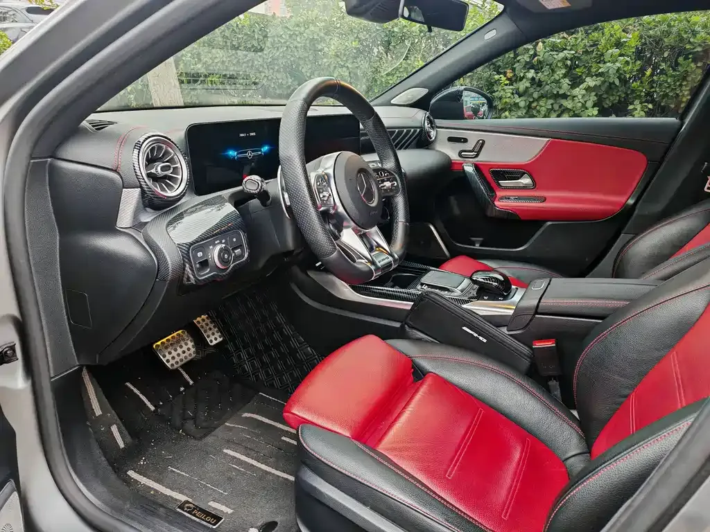 Mercedes-Benz A-Class AMG — фото 3