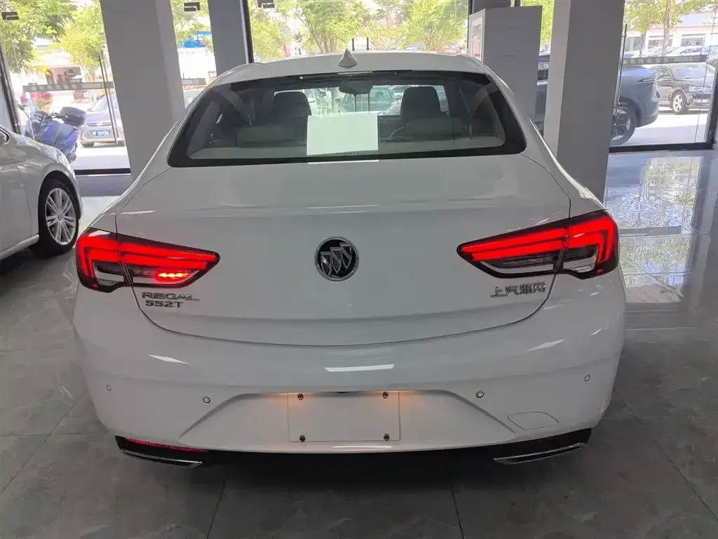 Buick Regal — фото 6