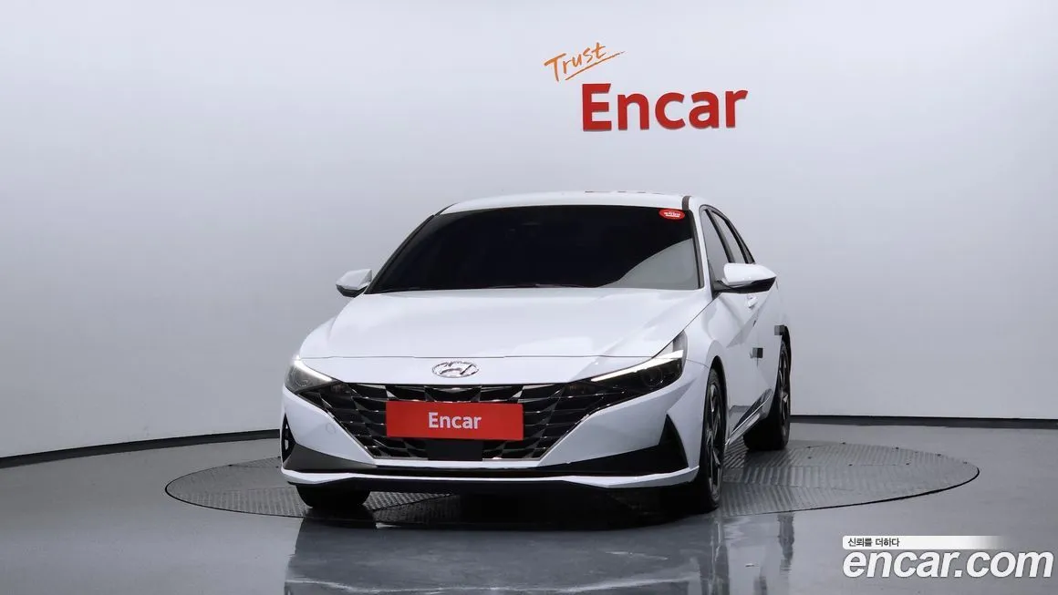 Hyundai AVANTE — фото 3