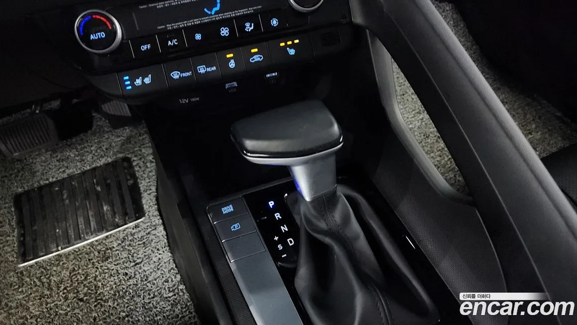 Hyundai AVANTE — фото 9