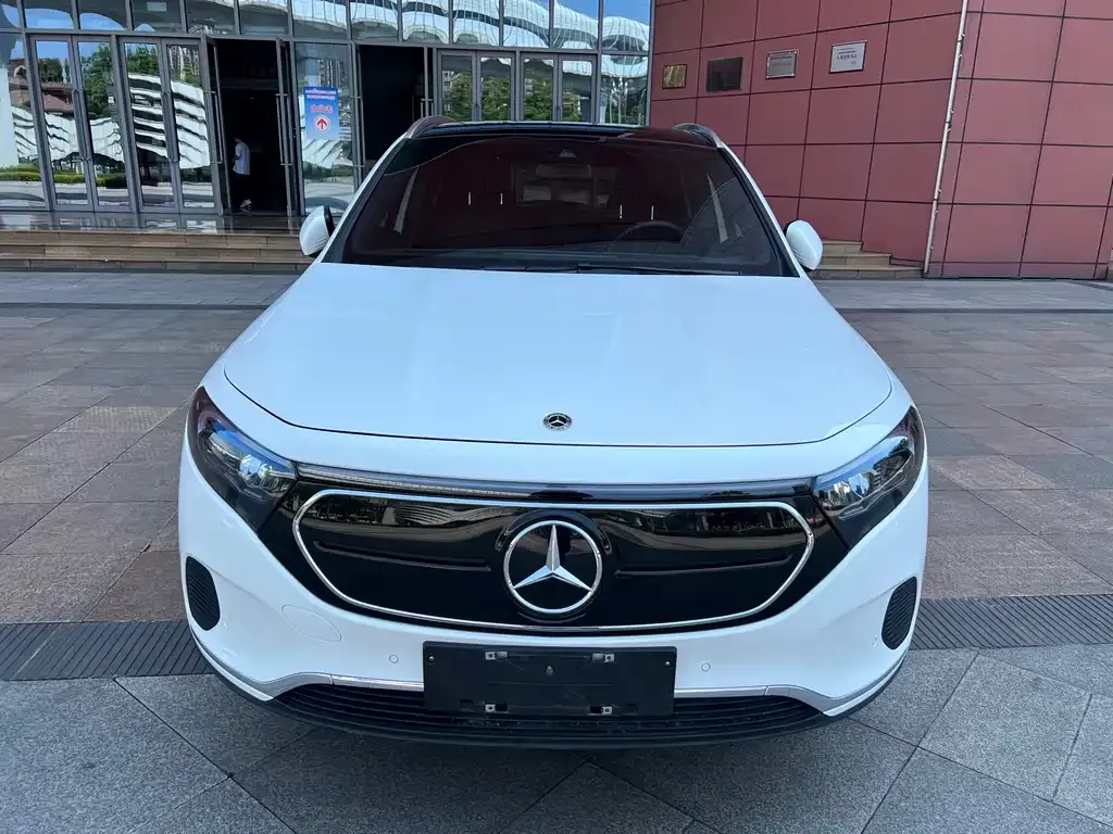 Mercedes-Benz EQA — фото 2
