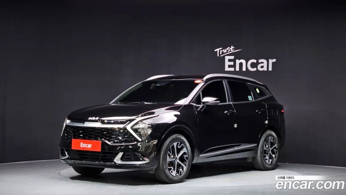 Kia Sportage — фото 1