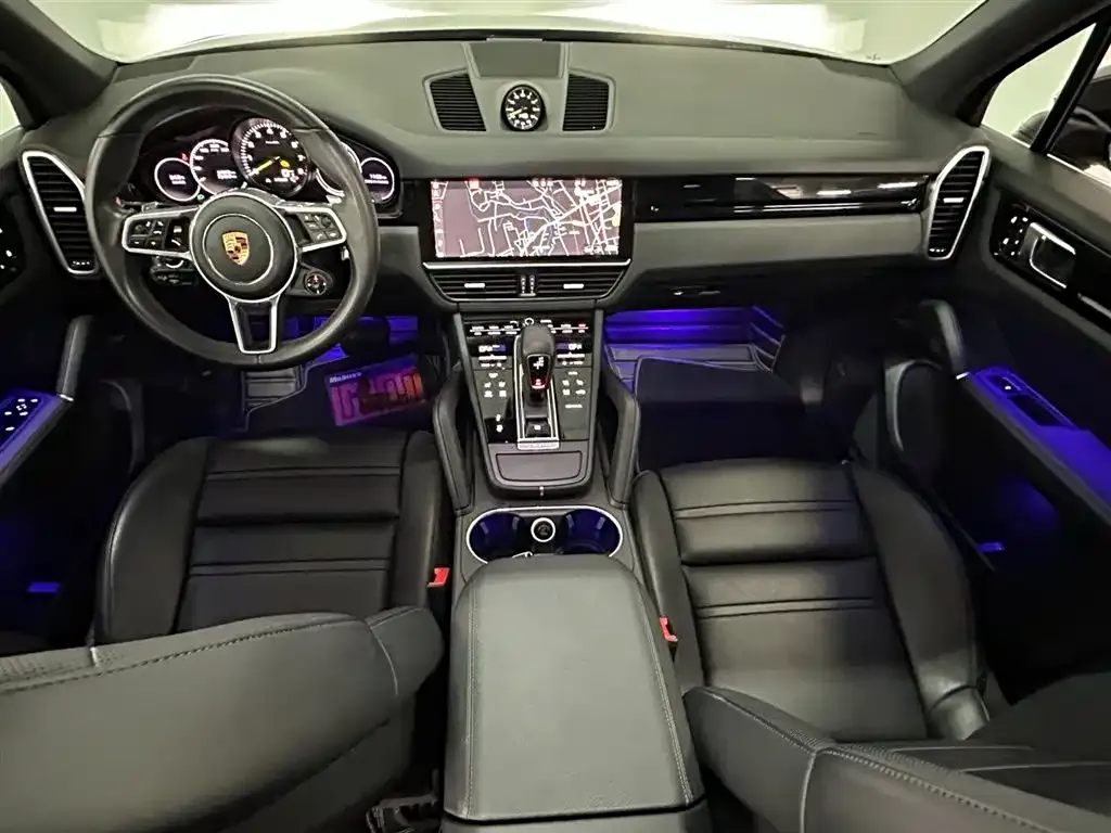 Porsche Cayenne Hybrid — фото 6