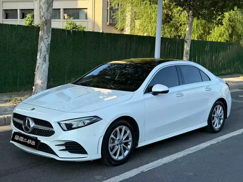 Mercedes-Benz A-Class — фото 1