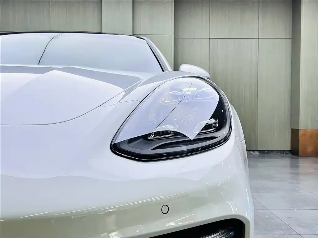 Porsche Panamera — фото 7