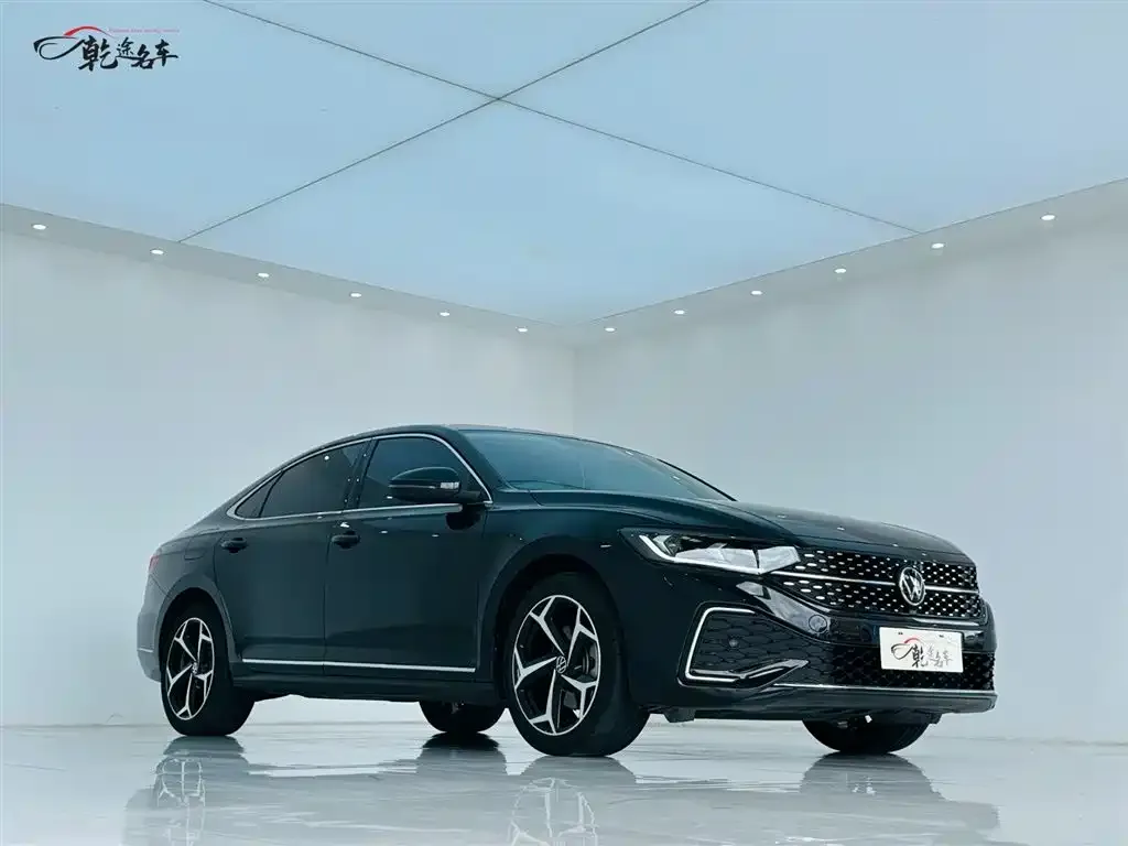 Volkswagen Passat — фото 3