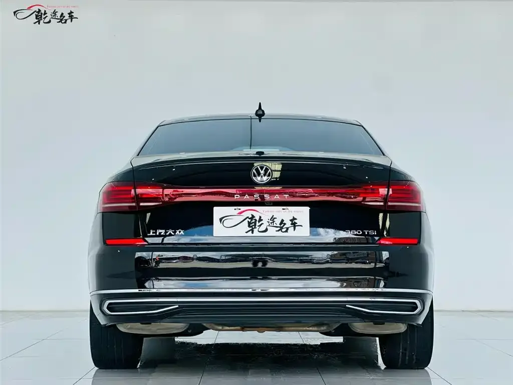Volkswagen Passat — фото 6