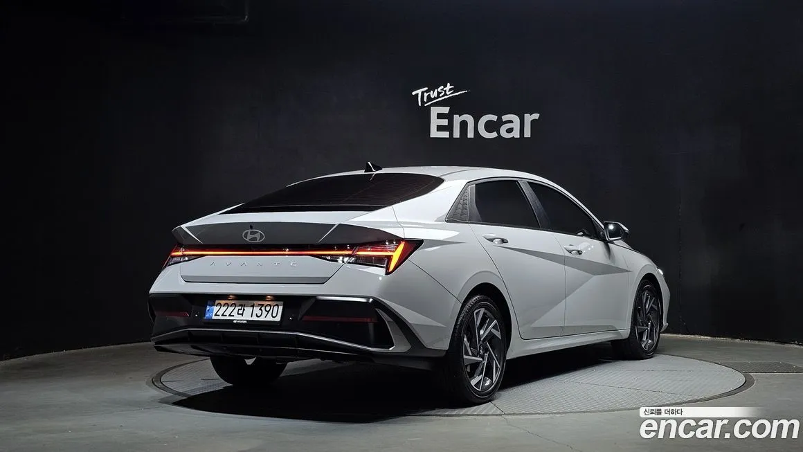 Hyundai AVANTE — фото 2
