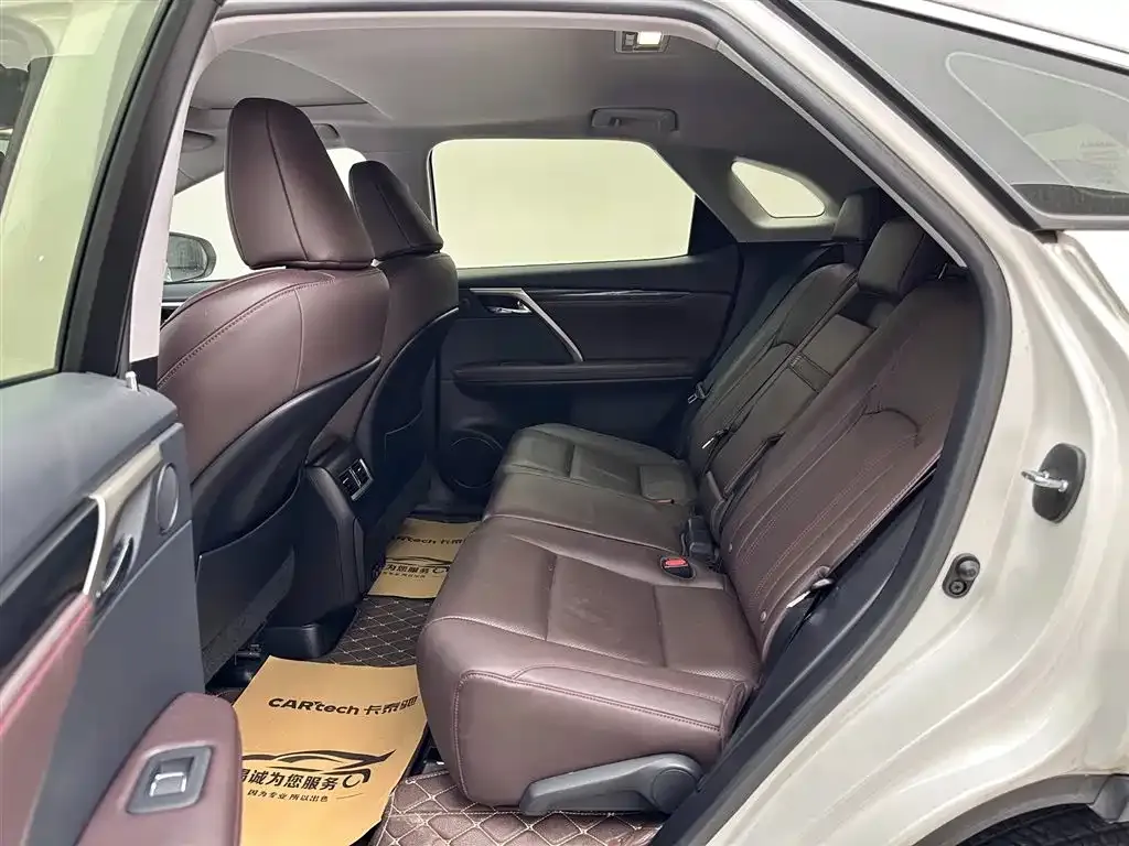 Lexus RX — фото 9